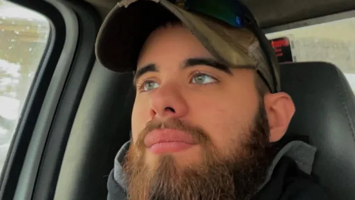 Hunter Davis Obituary, Suicide-Death